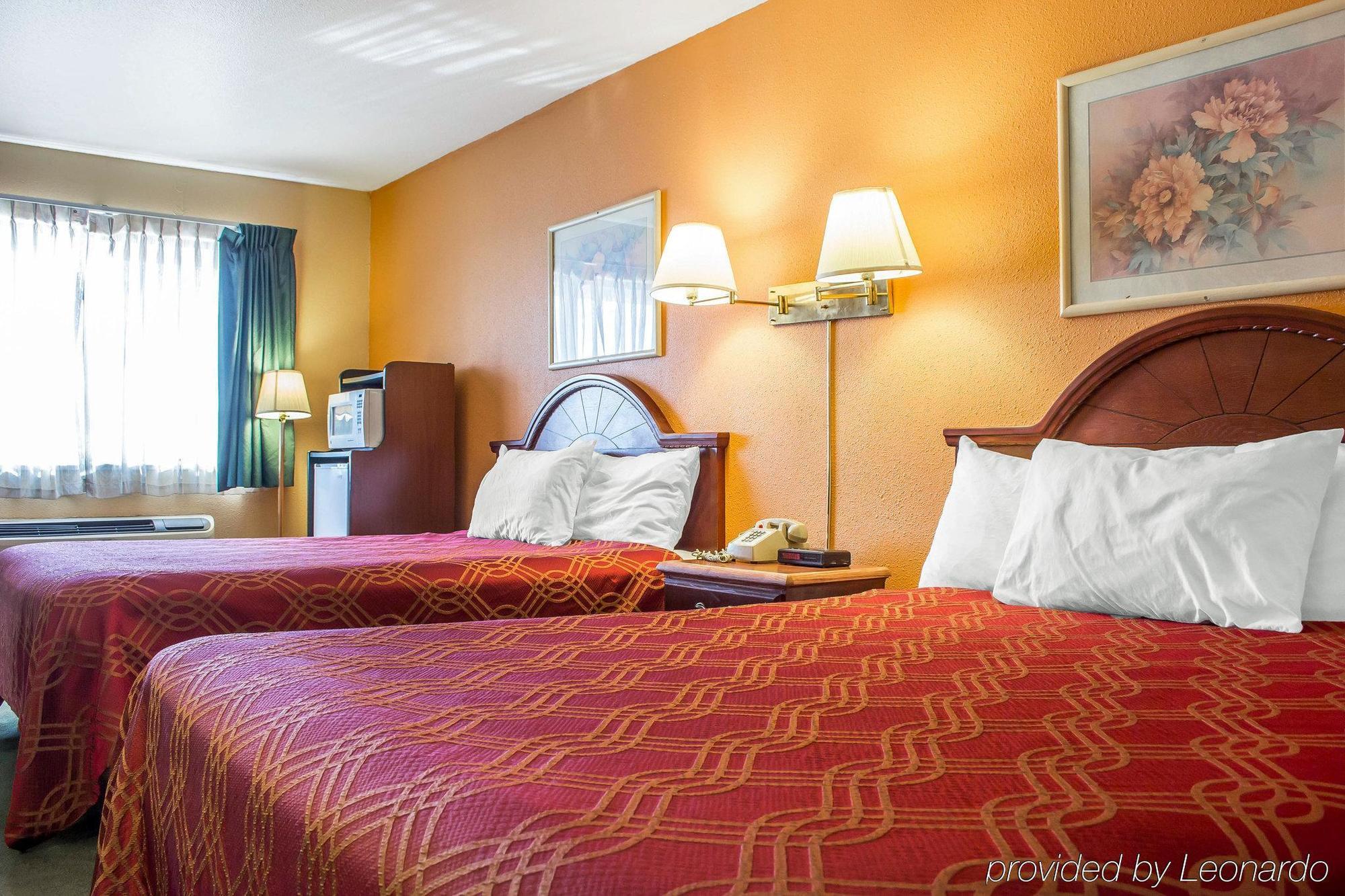 Travelodge by Wyndham Kingman Eksteriør bilde