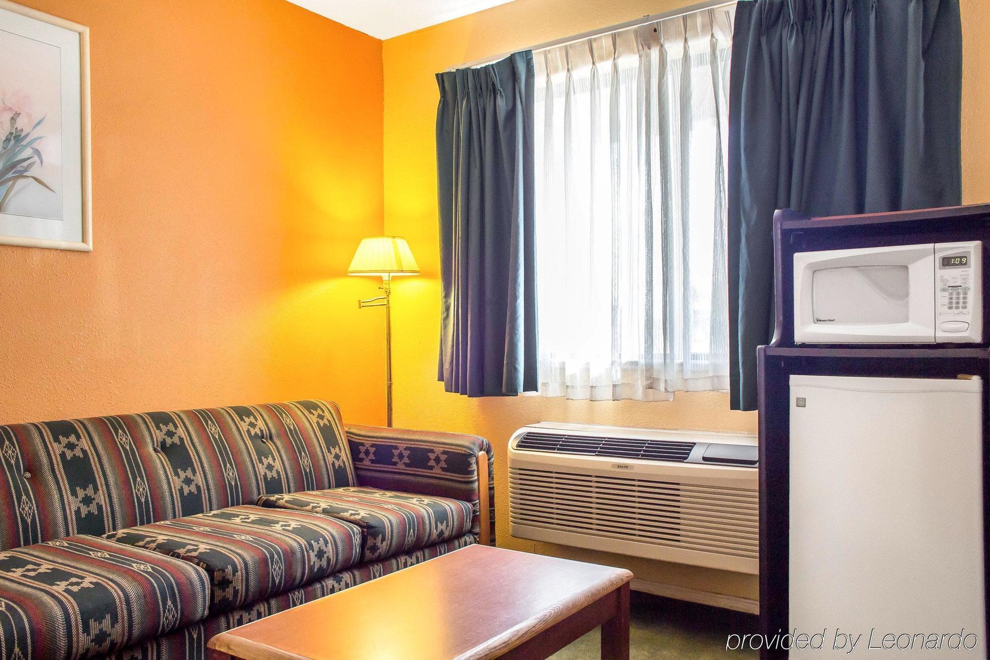Travelodge by Wyndham Kingman Eksteriør bilde
